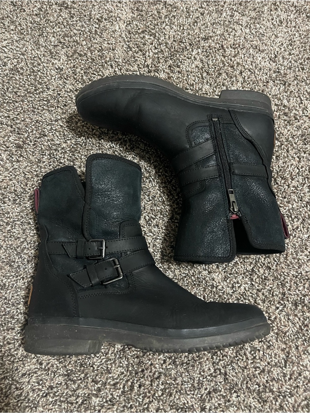 Ugg Women's UGG Simmens Boot in Black